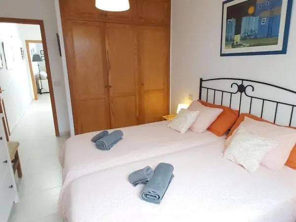 Apt Casa Mamen Spacious With Sea Views Puerto del Carmen  Spanien